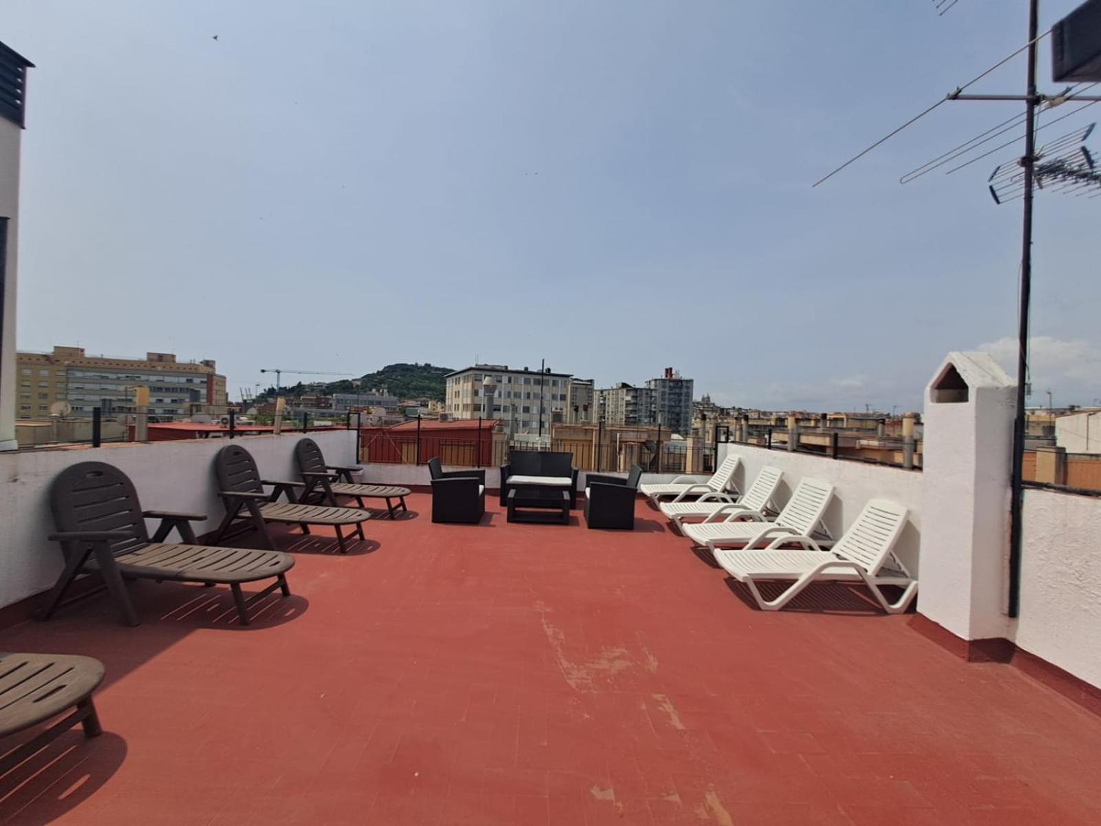 Youth Hostel - Central And Basic Drassanes — Photos 2